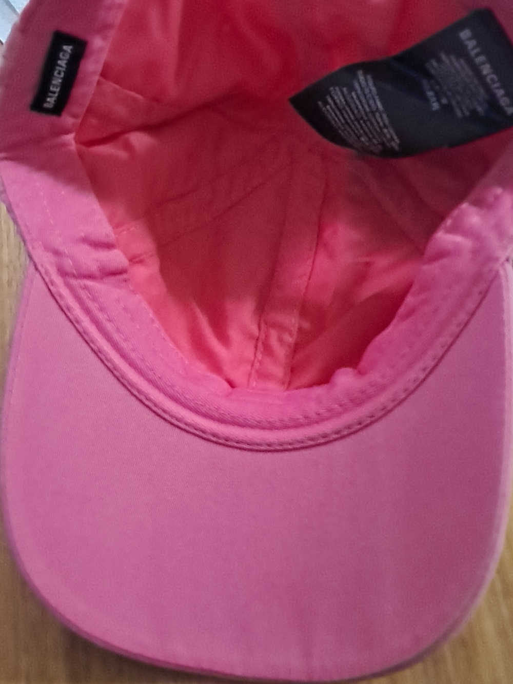 Balenciaga Pink Logo Baseball Cap - Picture 8 of 8